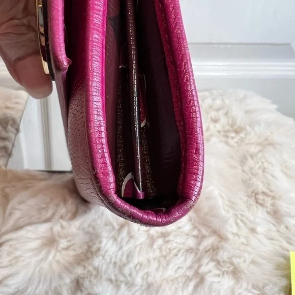 GUCCI LOVELY HEART INTERLOCKING GG LEATHER WALLET
